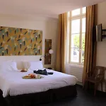 Anne D'anjou, The Originals Collection Hotel