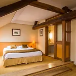 Anne D'anjou, The Originals Collection Hotel 4*