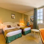 Anne D'anjou, The Originals Collection Hotel