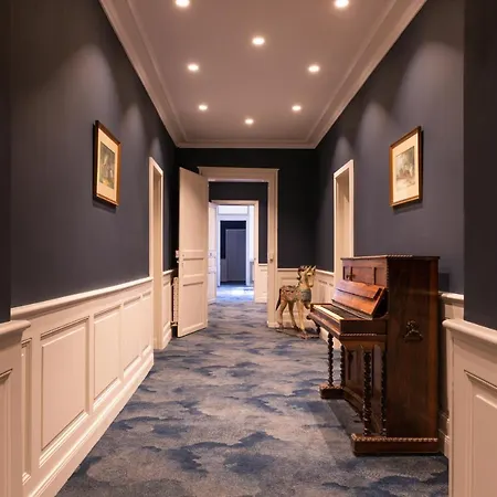 Anne D'anjou, The Originals Collection Saumur