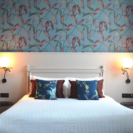 Anne D'anjou, The Originals Collection