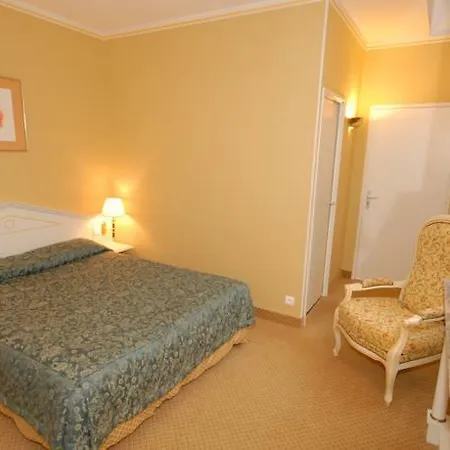 Anne D'anjou, The Originals Collection Hotel