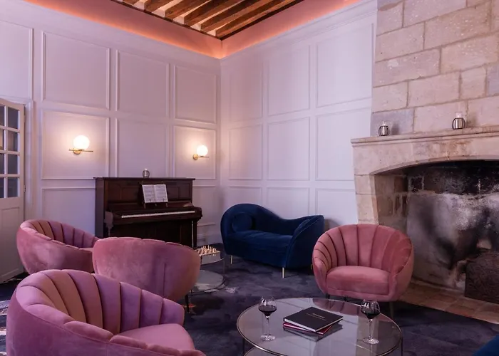 Anne D'anjou, The Originals Collection Saumur