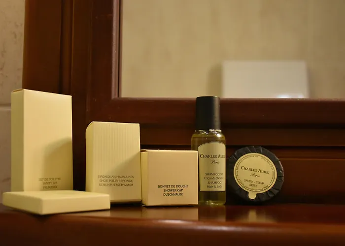 Anne D'anjou, The Originals Collection Hotel