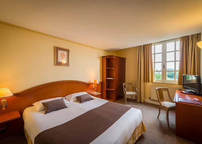 Anne D'anjou, The Originals Collection Hotel