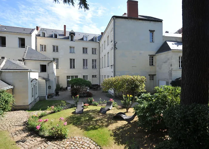 Anne D'anjou, The Originals Collection Saumur