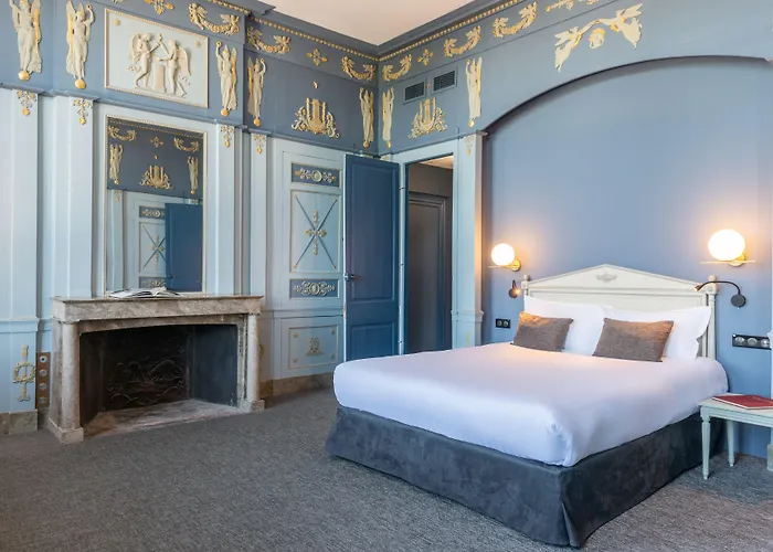 Anne D'anjou, The Originals Collection Hotel